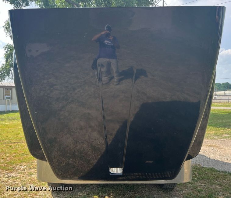 image for item DP0497 1996 International 9400  semi truck