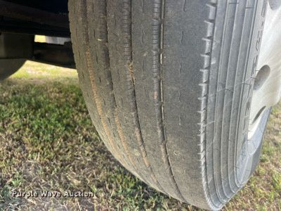 image for item DP0497 1996 International 9400  semi truck