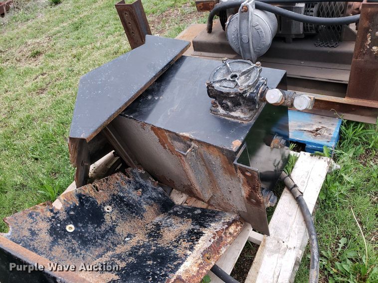 image for item DP7878 Vacuum tank bed