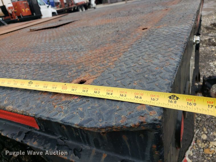 image for item DP7887 1999 Freightliner FL70  flatbed truck