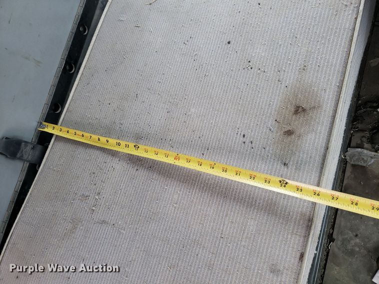 image for item DP7887 1999 Freightliner FL70  flatbed truck