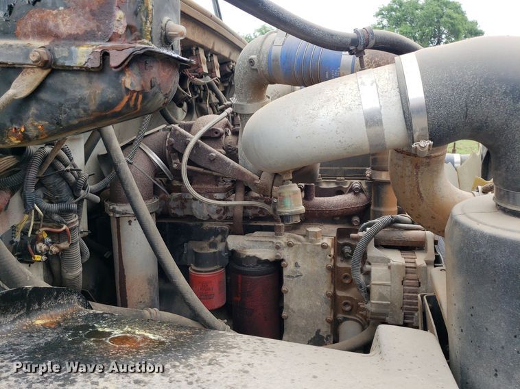 image for item DP7887 1999 Freightliner FL70  flatbed truck