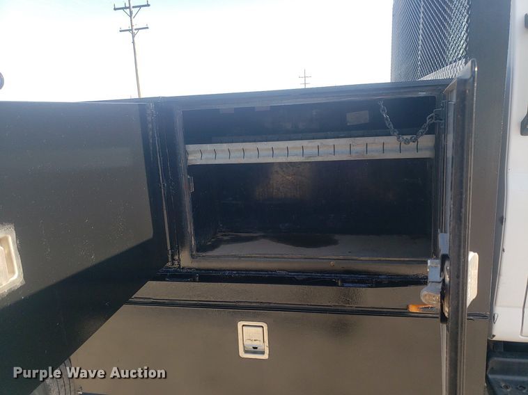 image for item DP7952 2008  Chevrolet C4500  flatbed truck