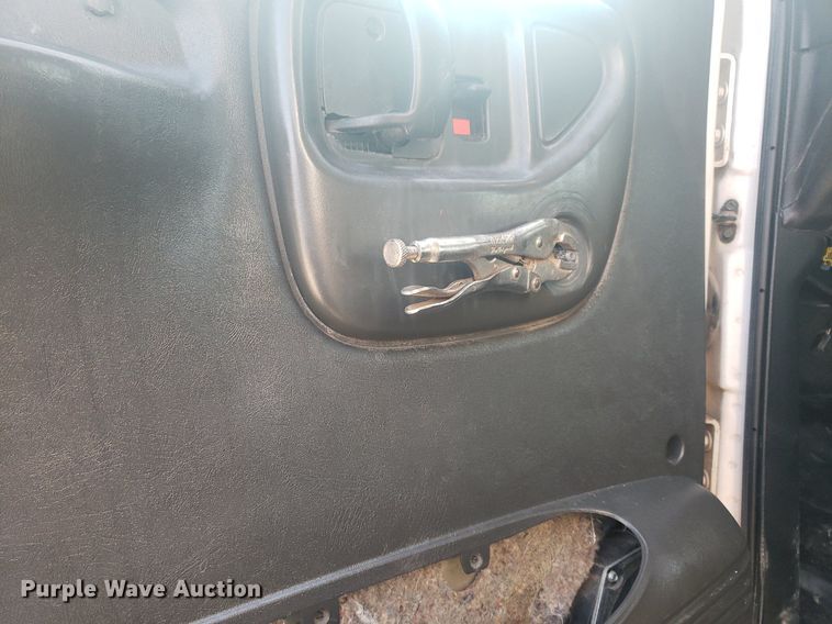 image for item DP7952 2008  Chevrolet C4500  flatbed truck