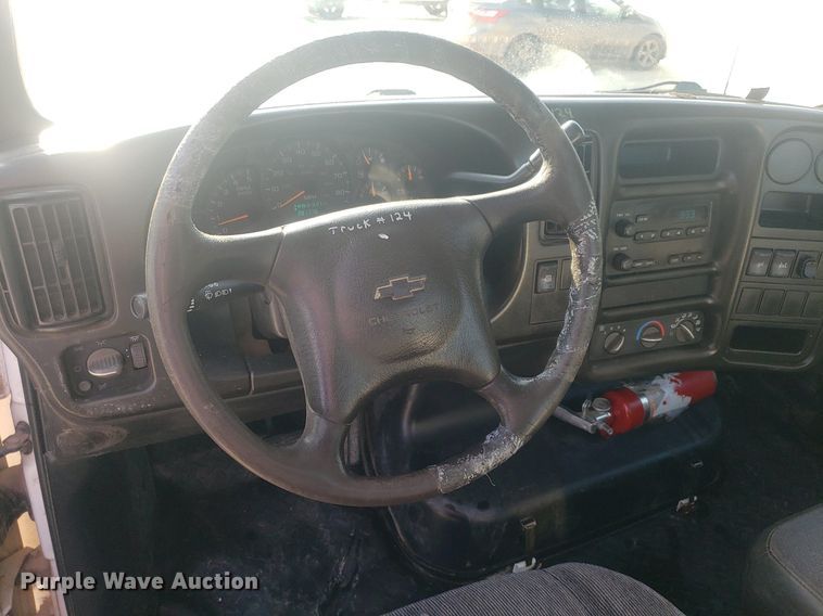 image for item DP7952 2008  Chevrolet C4500  flatbed truck