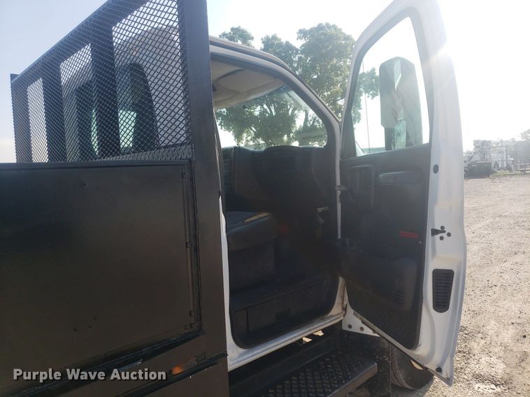 image for item DP7952 2008  Chevrolet C4500  flatbed truck