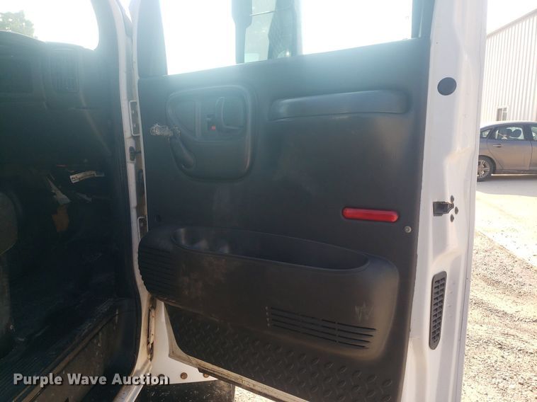 image for item DP7952 2008  Chevrolet C4500  flatbed truck