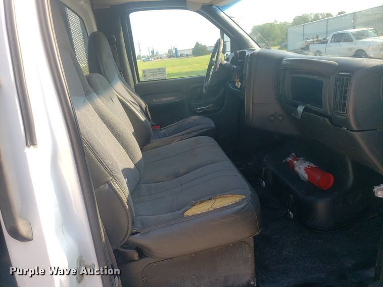 image for item DP7952 2008  Chevrolet C4500  flatbed truck