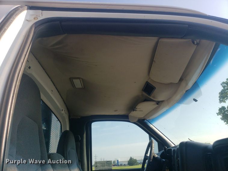 image for item DP7952 2008  Chevrolet C4500  flatbed truck