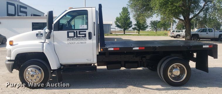 image for item DP7953 2008  Chevrolet C4500  flatbed truck