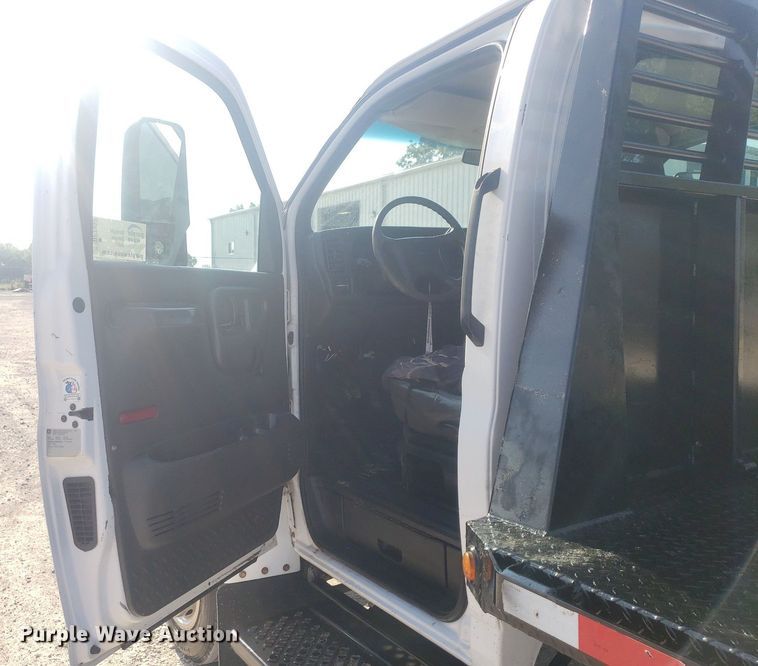 image for item DP7953 2008  Chevrolet C4500  flatbed truck