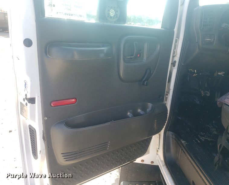 image for item DP7953 2008  Chevrolet C4500  flatbed truck