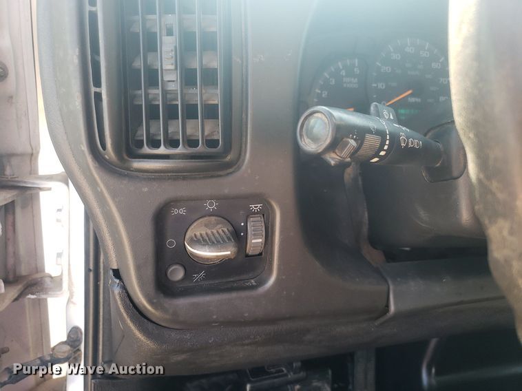 image for item DP7953 2008  Chevrolet C4500  flatbed truck