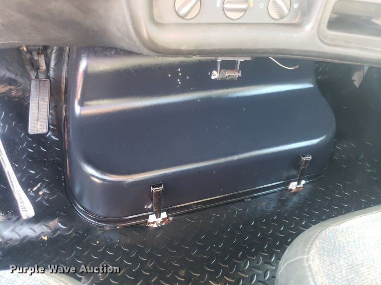 image for item DP7953 2008  Chevrolet C4500  flatbed truck