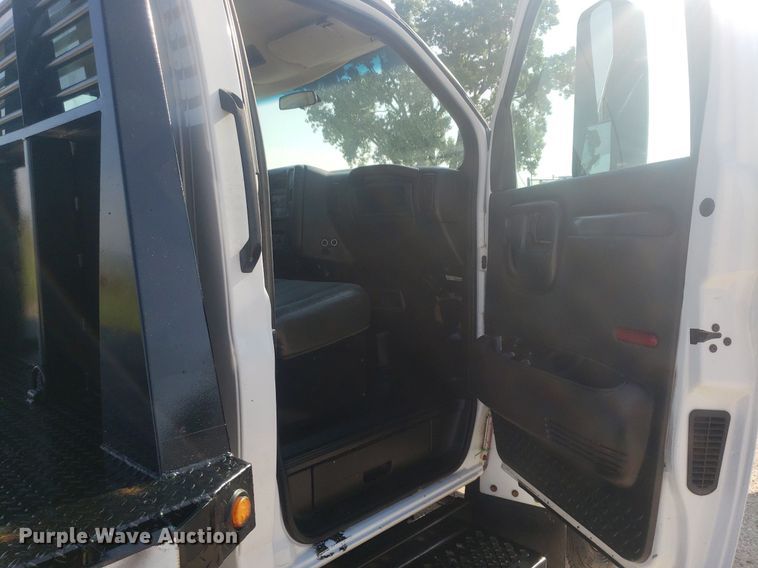 image for item DP7953 2008  Chevrolet C4500  flatbed truck