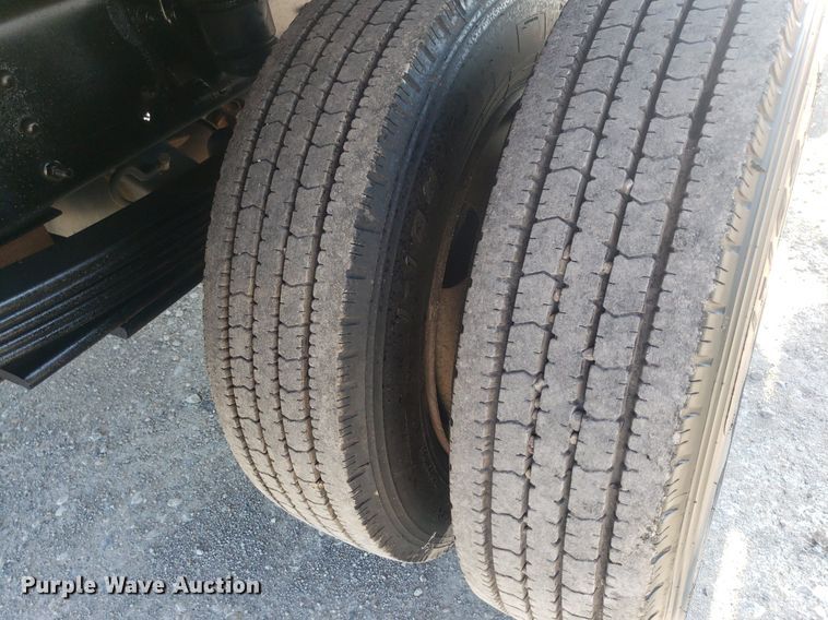 image for item DP7953 2008  Chevrolet C4500  flatbed truck