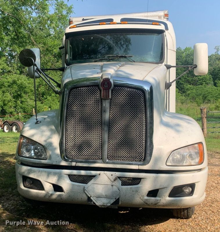 image for item DP8655 2008 Kenworth T600  refrigerated truck