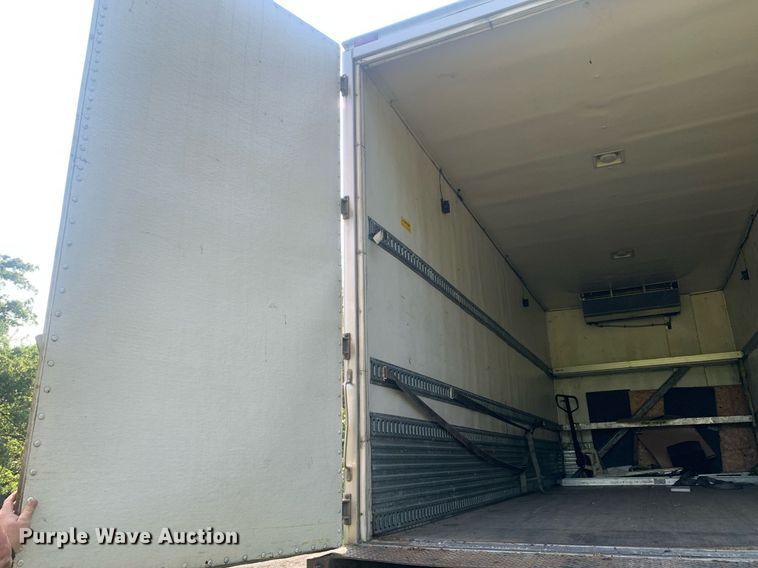 image for item DP8655 2008 Kenworth T600  refrigerated truck