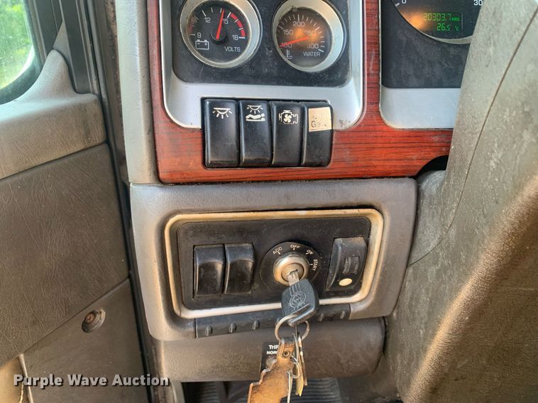 image for item DP8655 2008 Kenworth T600  refrigerated truck