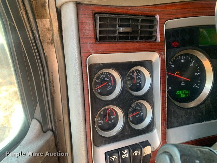 image for item DP8655 2008 Kenworth T600  refrigerated truck