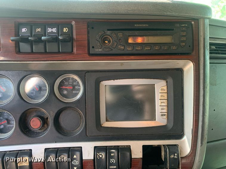 image for item DP8655 2008 Kenworth T600  refrigerated truck