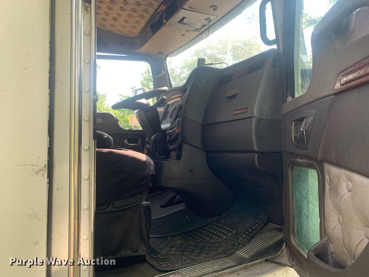 image for item DP8655 2008 Kenworth T600  refrigerated truck