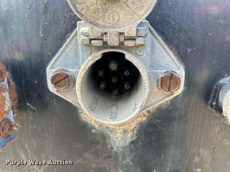 image for item DR4691 2005 Great Dane GPLWSAR249  flatbed trailer