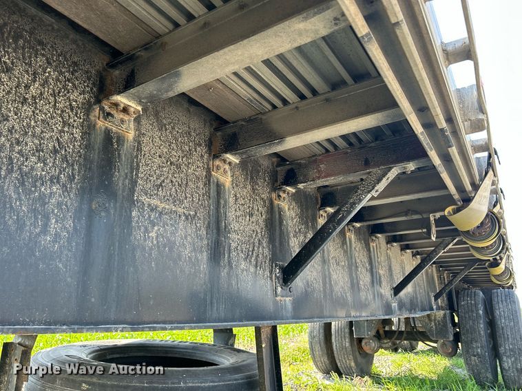 image for item DR4691 2005 Great Dane GPLWSAR249  flatbed trailer