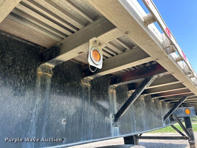 image for item DR4691 2005 Great Dane GPLWSAR249  flatbed trailer