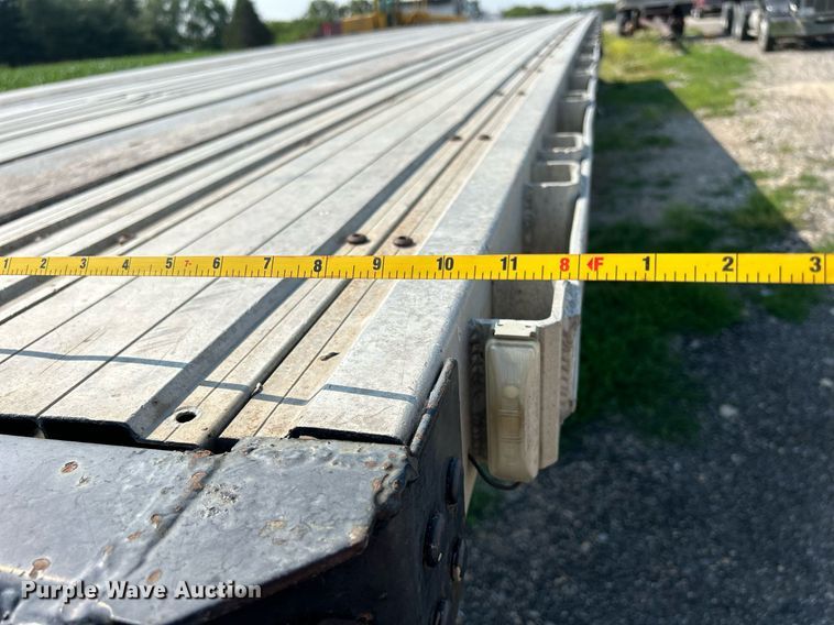 image for item DR4691 2005 Great Dane GPLWSAR249  flatbed trailer