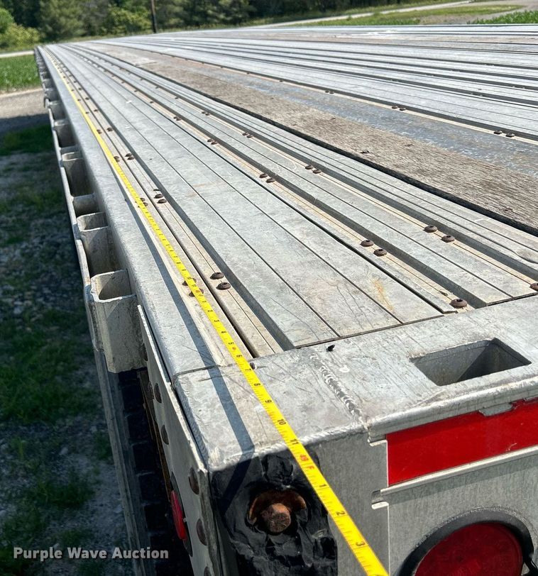 image for item DR4691 2005 Great Dane GPLWSAR249  flatbed trailer