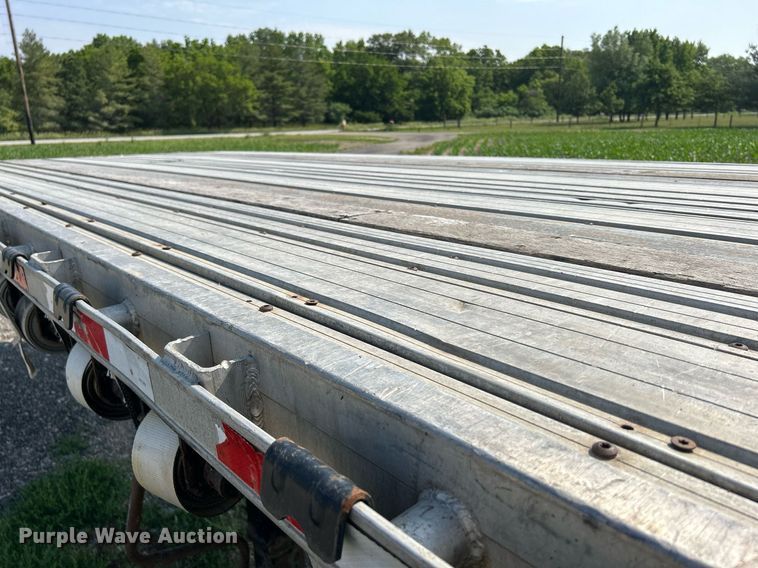 image for item DR4691 2005 Great Dane GPLWSAR249  flatbed trailer