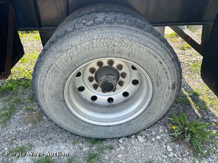 image for item DR4691 2005 Great Dane GPLWSAR249  flatbed trailer