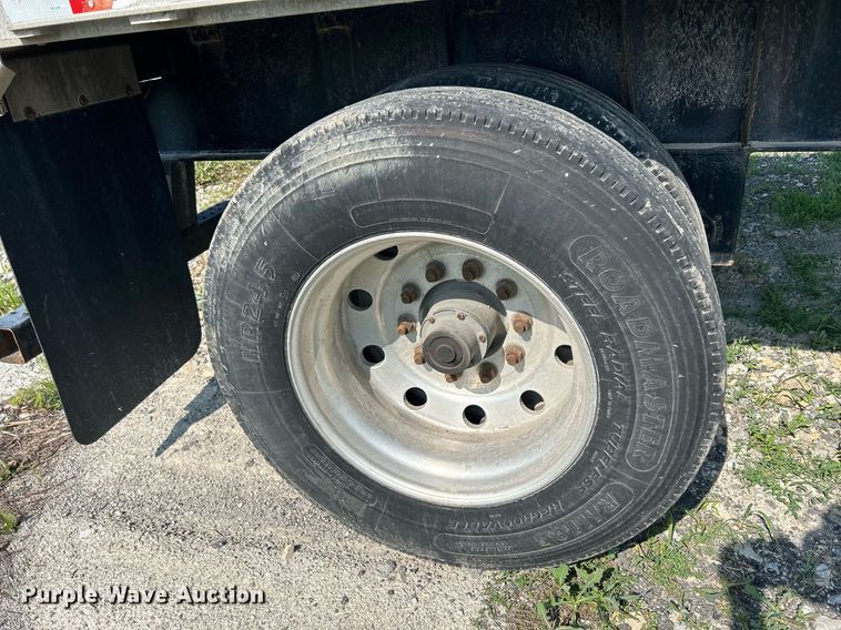 image for item DR4691 2005 Great Dane GPLWSAR249  flatbed trailer