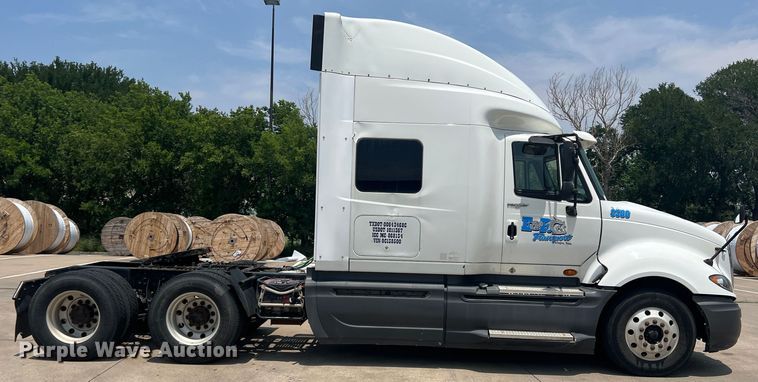 image for item DR5738 2009 International ProStar  semi truck