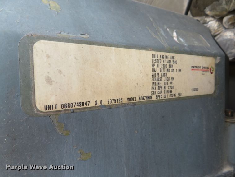 image for item FB9846 2004 Freightliner Classic 120  semi truck