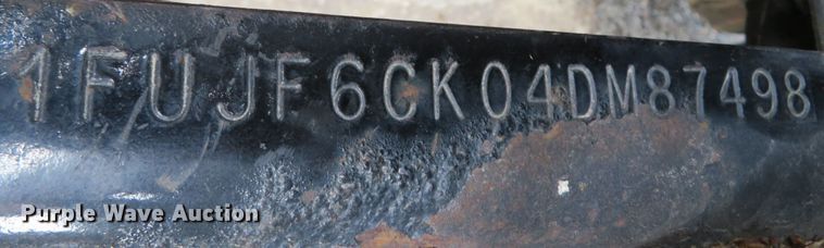 image for item FB9846 2004 Freightliner Classic 120  semi truck