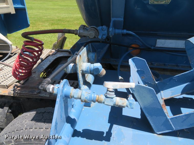 image for item FB9849 1981 Gray Tanker  tank trailer