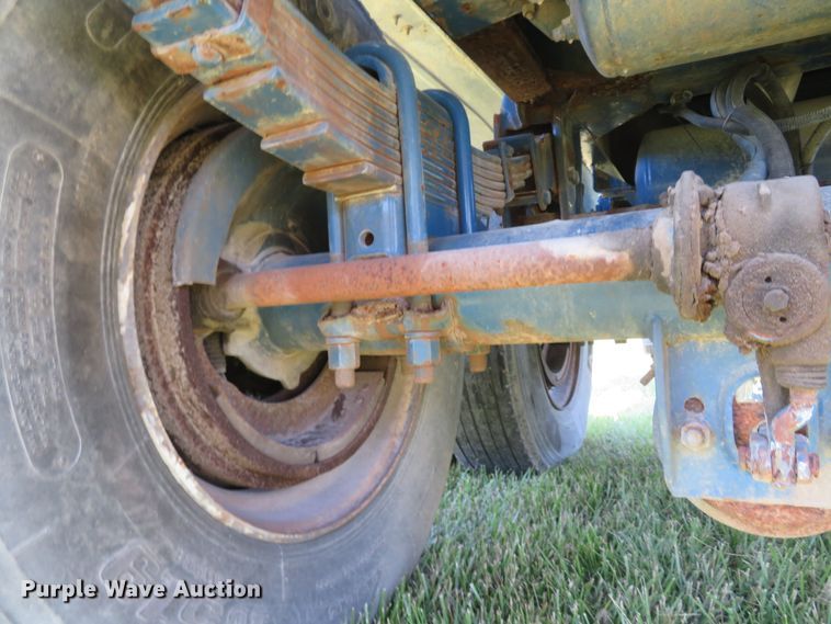 image for item FB9849 1981 Gray Tanker  tank trailer
