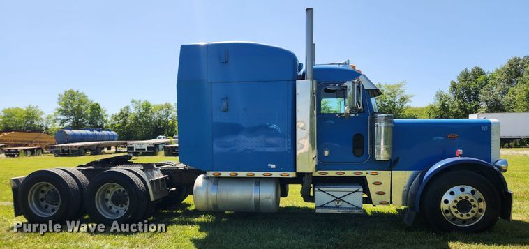 image for item FB9850 2003 Peterbilt 379  semi truck