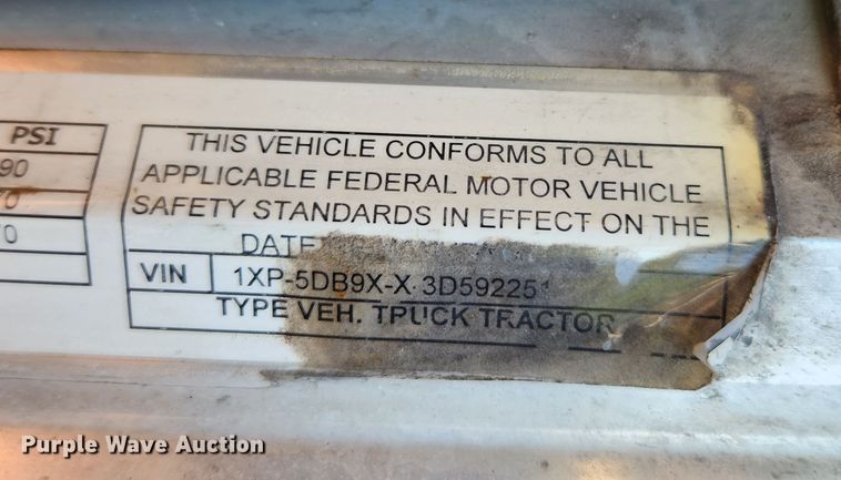 image for item FB9850 2003 Peterbilt 379  semi truck