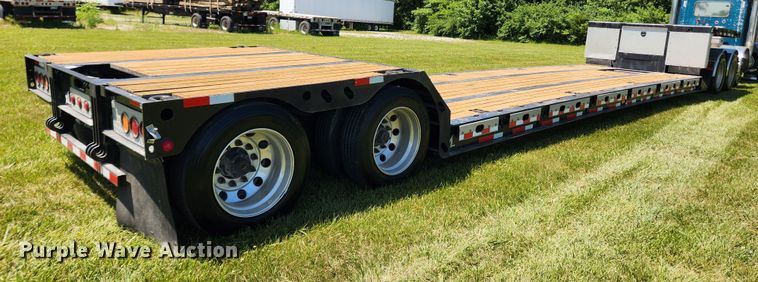 image for item FB9851 2016 XL Specialized Trailers XL 80-MFG  lowboy equipment trailer