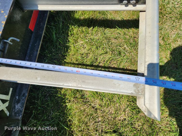 image for item FB9851 2016 XL Specialized Trailers XL 80-MFG  lowboy equipment trailer