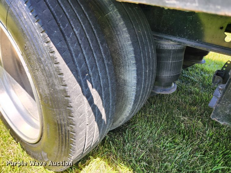 image for item FB9851 2016 XL Specialized Trailers XL 80-MFG  lowboy equipment trailer