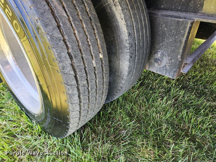 image for item FB9851 2016 XL Specialized Trailers XL 80-MFG  lowboy equipment trailer