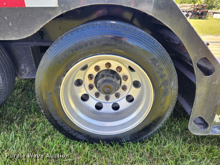 image for item FB9851 2016 XL Specialized Trailers XL 80-MFG  lowboy equipment trailer