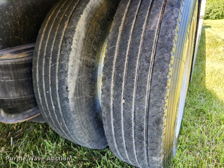 image for item FB9851 2016 XL Specialized Trailers XL 80-MFG  lowboy equipment trailer