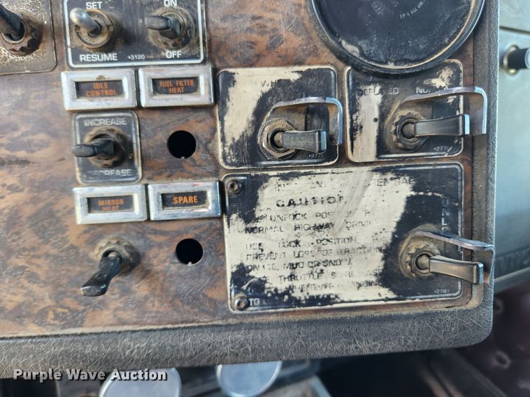 image for item FB9852 1997 Kenworth W900  semi truck