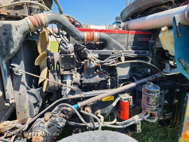 image for item FB9852 1997 Kenworth W900  semi truck