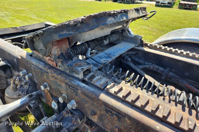 image for item FB9852 1997 Kenworth W900  semi truck